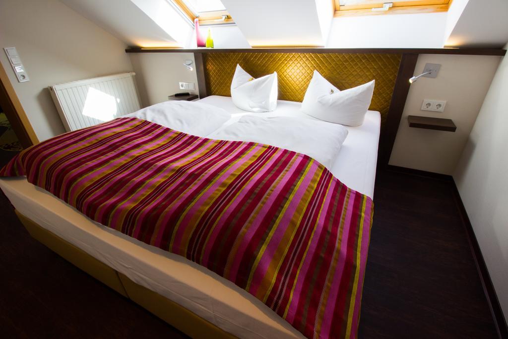 Hotel Parqeo Im A66 Gelnhausen Exterior photo