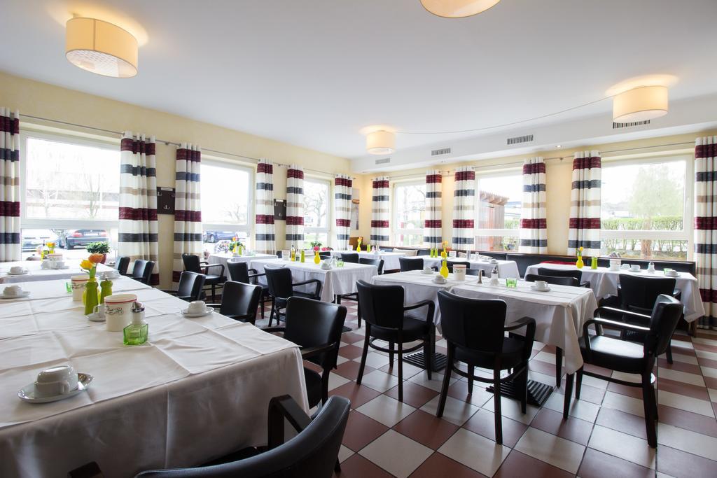 Hotel Parqeo Im A66 Gelnhausen Exterior photo