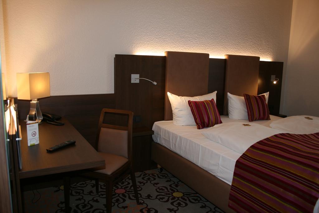 Hotel Parqeo Im A66 Gelnhausen Exterior photo